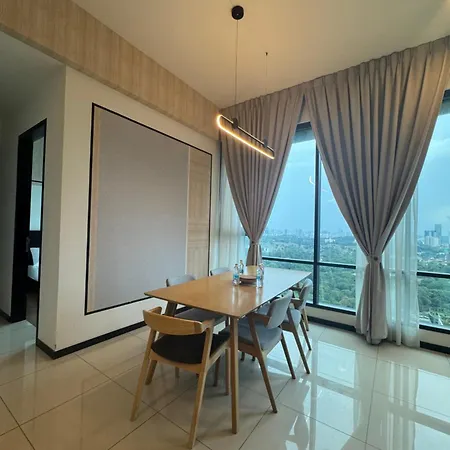 Elite Service Suite At Opus Residence Merdeka 118